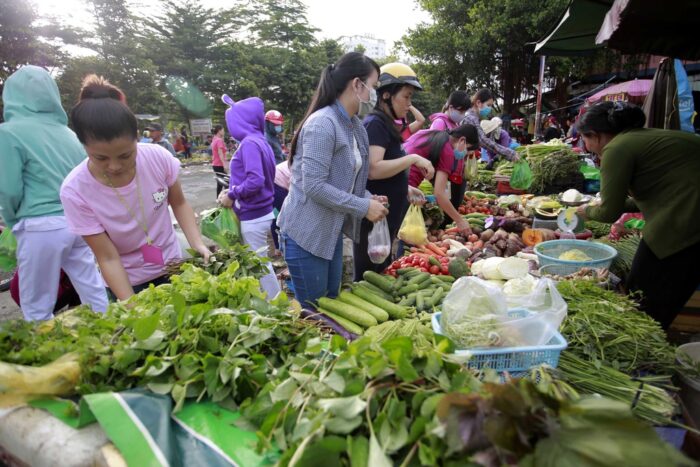 Mơ thấy đi chợ có điềm gì đằng sau giấc mơ đó? - Nguồn Thabet88